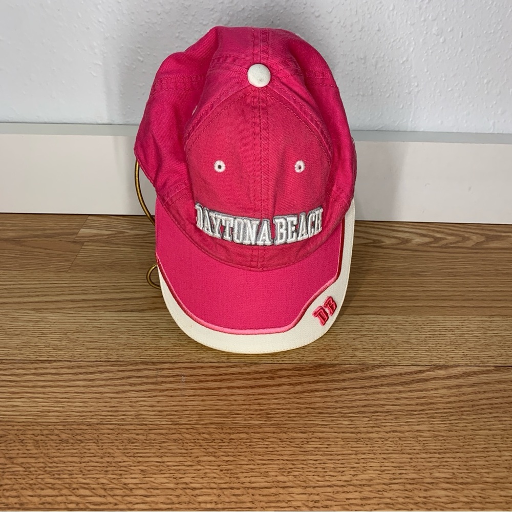 Women's Daytona Beach Souvenir
Pink BallCap Hat Velcro Adjustable.